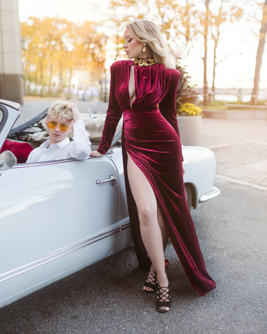Omaria Burgundy Velvet Off Shoulder Corset Dress – Miss Circle